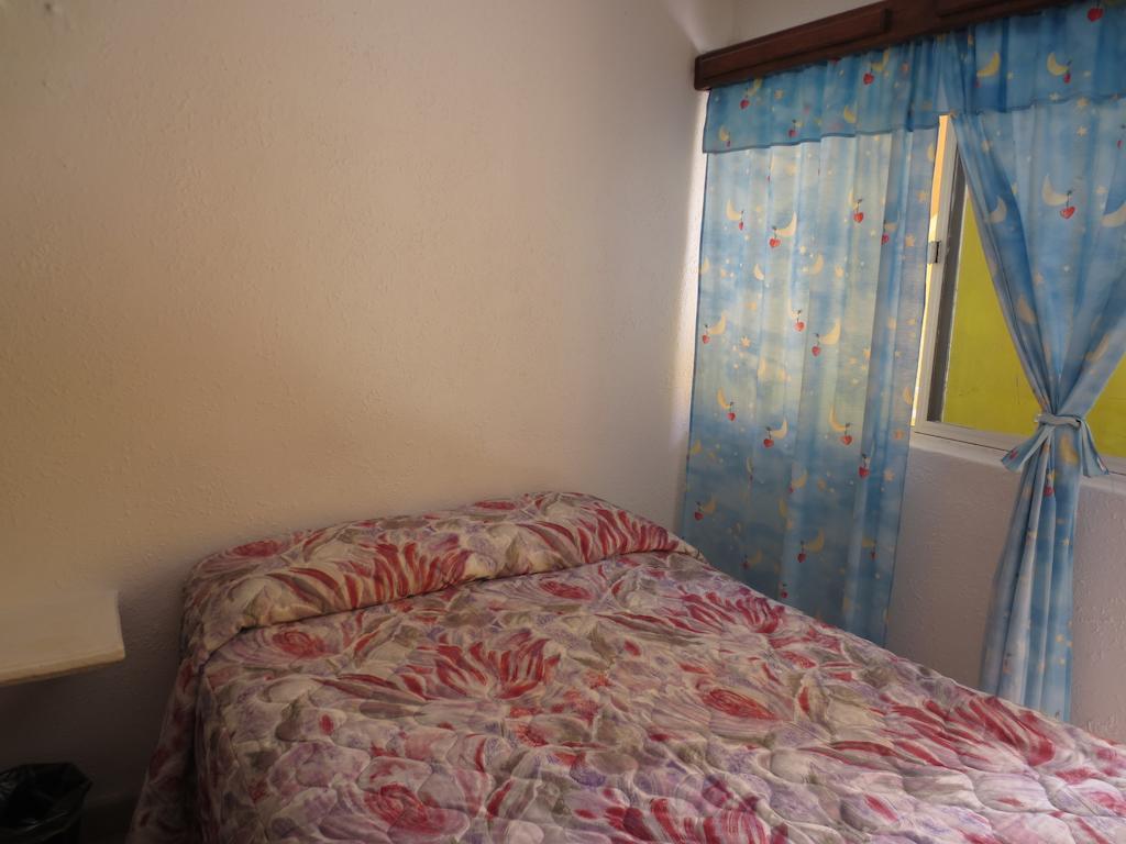 Hotel Maria Esther Матехуала Екстериор снимка